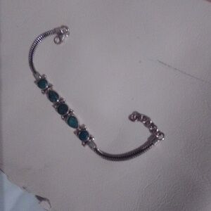 Emerald bracelet